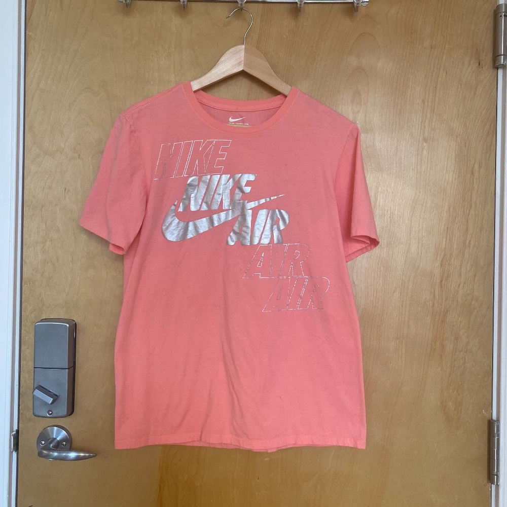 Nike tshirt